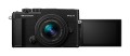 OM_SYSTEM_PEN_C59_Black_Front_LCD-180-Frontside_1442_III_Setdown.jpg