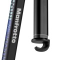 Photo-tripod_Manfrotto_Element-MII_Alu-blue_MKELMII4BL-BH_hook.jpg