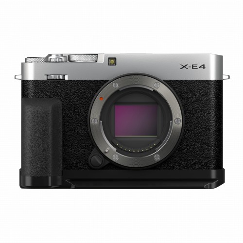 X-E4_MHG_frontCMOS_silver.jpg