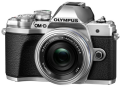 notopstryk olympus omd em10 mark iii 14-42 f3.5-5.6 ez pancake silver.png