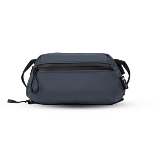 torba-techniczna-wandrd-tech-pouch-medium-granatowa.jpg