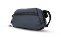 torba-techniczna-wandrd-tech-pouch-medium-granatowa1.jpg