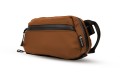 torba-techniczna-wandrd-tech-pouch-medium-pomarańczowa1.jpg