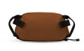 torba-techniczna-wandrd-tech-pouch-medium-pomarańczowa2.jpg