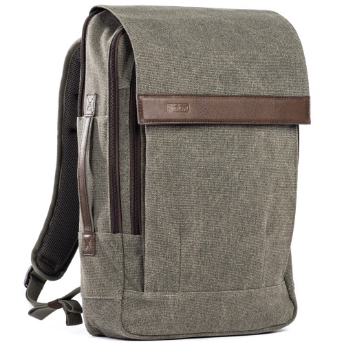Retrospective-EDC-Backpack-Hero-Right.jpg