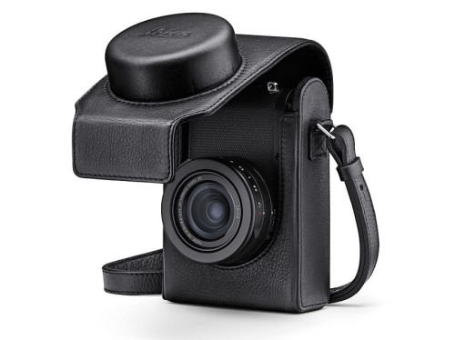 D Lux 8 camera case black open