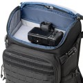 DarkLight-20L-Black-Top-Gear-Access (Mały).jpg