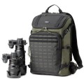 DarkLight-20L-Montane-Green-Hero-Left-Gear (Mały).jpg