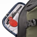 DarkLight-20L-Montane-Green-Inside-Zippered-Pocket (Mały).jpg