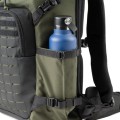 DarkLight-20L-Montane-Green-Water-Bottle-Carry (Mały).jpg