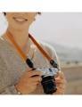 pasek-peak-design-form-leather-camera-strap-neck-amber-bursztynowy-04.jpg
