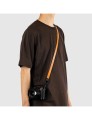 pasek-peak-design-form-leather-camera-strap-standard-amber-bursztynowy-01.jpg